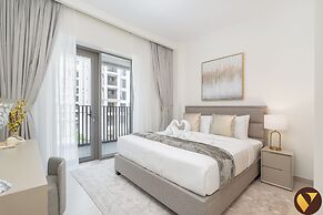 Vogue | Rosewater Creek Beach | Waterfront Living