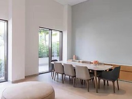 Vogue | Rosewater Creek Beach | Waterfront Living