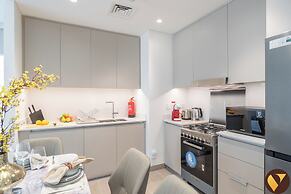 Vogue | Rosewater Creek Beach | Waterfront Living