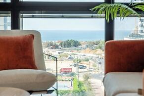 Luxury Tower 3BR Beach View High Floor