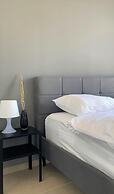 Cool & Urban Apt Luxury Tower Sea View