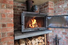 Guys Head Cottage