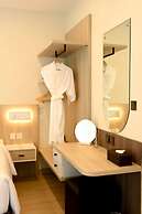 Wora Hotel