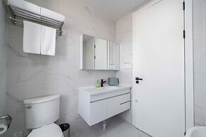 Tyms 3BR 2BA Apt Novel Garden Metro