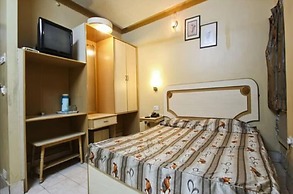 Hotel Pushpak International