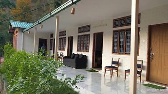 Toorani Resort