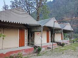 Toorani Resort