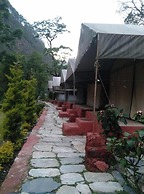 Toorani Resort