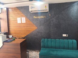 Hotel Shivi Grand Haridwar