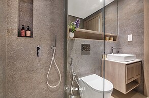 Manzil- Chic 2BR w Pool nr Circle Mall