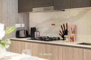 Manzil- Chic 2BR w Pool nr Circle Mall