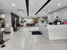 Central Plaza Hotel