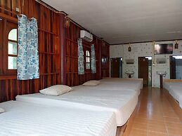 Bamboo River House Kaeng Krachan