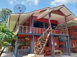 Bamboo River House Kaeng Krachan
