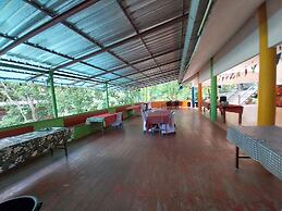 Bamboo River House Kaeng Krachan