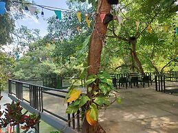 Bamboo River House Kaeng Krachan