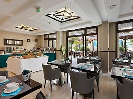 Junior Suite in Cannes for 4 Guests