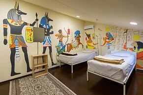 Light Hostel