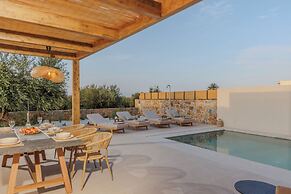 Sokratis LocoLux Villas & Suites