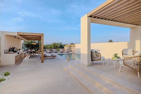 Sokratis LocoLux Villas & Suites