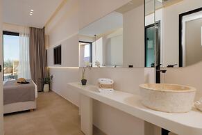 Sokratis LocoLux Villas & Suites