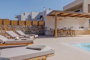 Sokratis LocoLux Villas & Suites