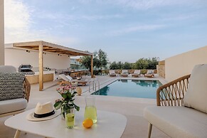 Sokratis LocoLux Villas & Suites
