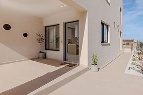 Sokratis LocoLux Villas & Suites
