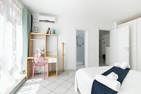 Marconi Apartments