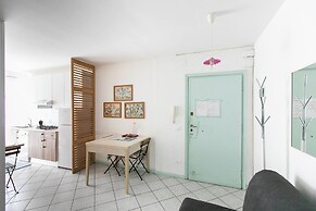 Marconi Apartments