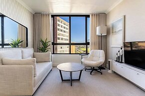 Modern 1 bed Table Mountain View Hideaway