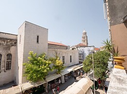 Silver Gate Rooms-diocletian's Palace