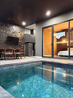 Song View Pool Villa