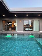 Song View Pool Villa
