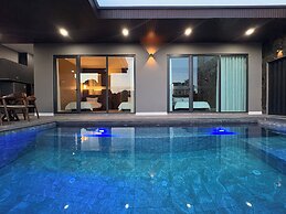 Song View Pool Villa