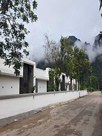 Song View Pool Villa