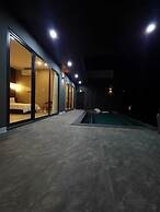 Song View Pool Villa