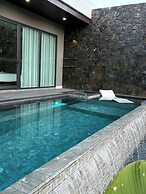 Song View Pool Villa