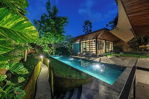 Twin House Ubud by Betterplace