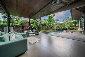 Twin House Ubud by Betterplace