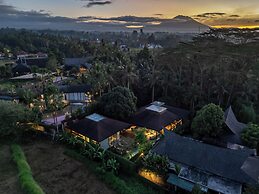 Twin House Ubud by Betterplace