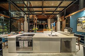 Twin House Ubud by Betterplace