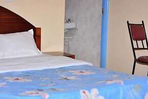 Ole Polos Resort Mogotio