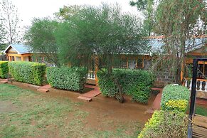 Ole Polos Resort Mogotio