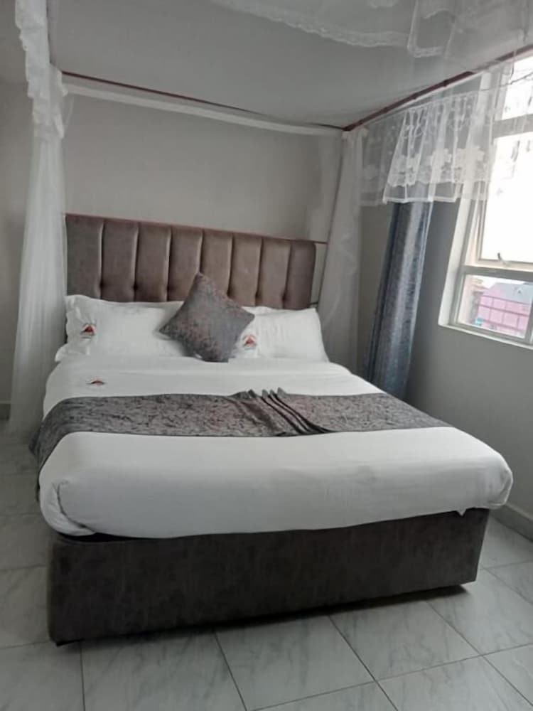 Saimo Hotel Kabarnet
