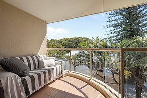 Beach Break Apartment 65