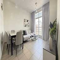Premium Studio In Jvc Bazr