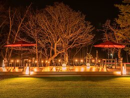 Komakusa Hotel