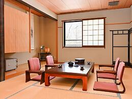 Komakusa Hotel