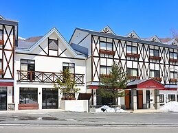 Komakusa Hotel